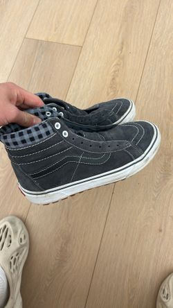 size 7.5 men’s vans mtb hiking boots 
