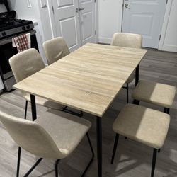 Dinning Table Set With Chairs  And 2 Stools