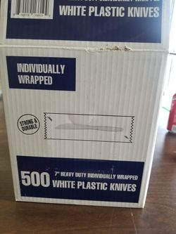 7" White Plastic Knives 46 Cartons $3 Each Everything