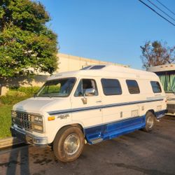 1994  Chevy  Roadtrek 210