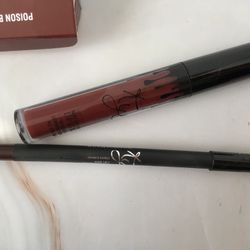 Kylie Liquid Lipstick & Lip Liner 