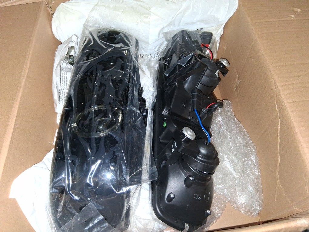SILVERADO H.L +B.L Headlights