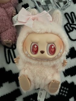 Pop mart Labubu