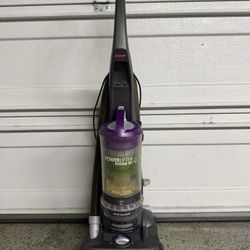 Bissell PowerLifter Rewind Pet Upright Vacuum Cleaner