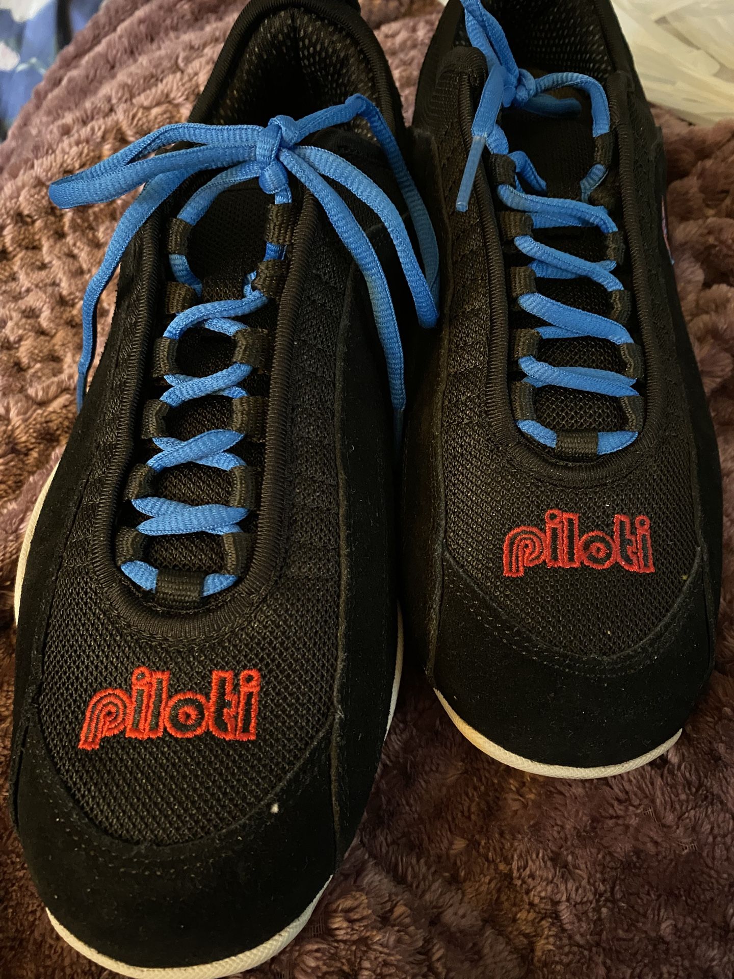 Sneaker Piloti Size 10