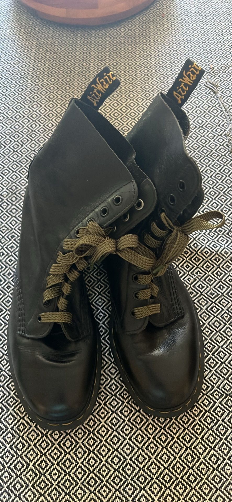 Dr.Martens