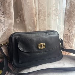 Coach camera style purse