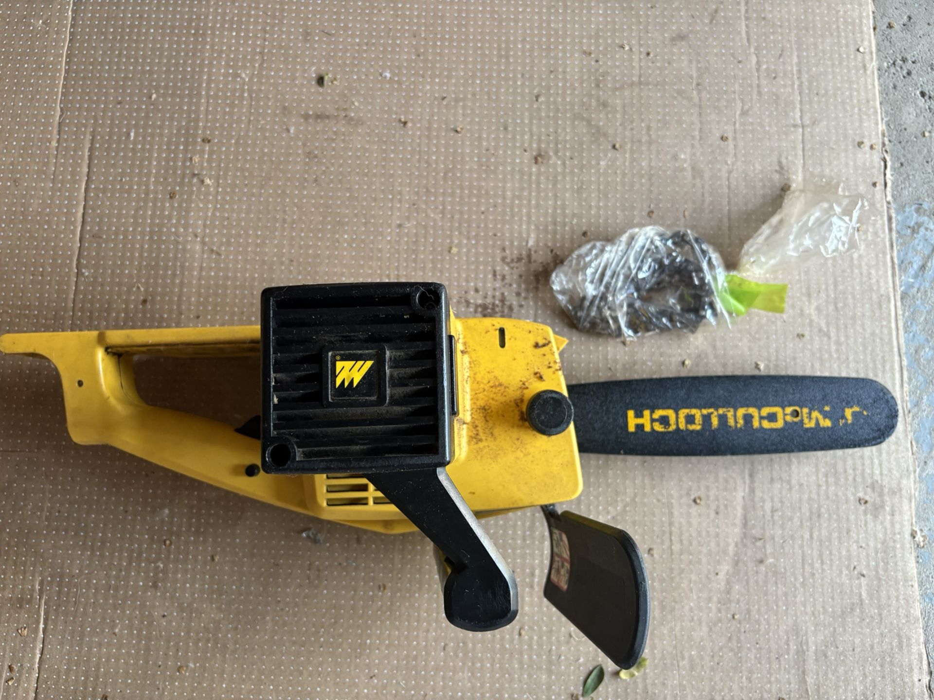 McCulloch Electric Chainsaw