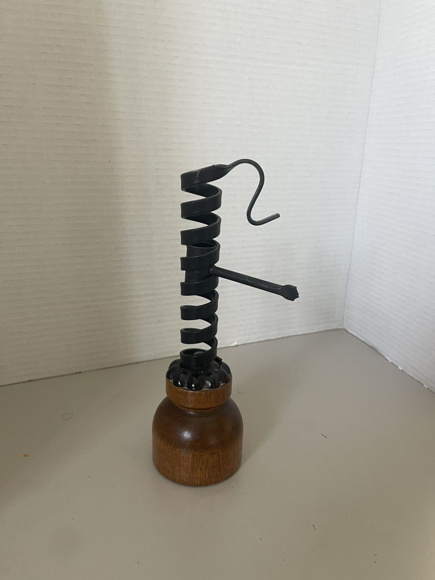 Vintage Courting Candle Holder Black Spiral Push Up Wrought Iron Wood Base Works