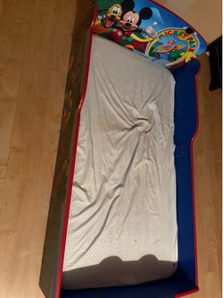 Toddler bed