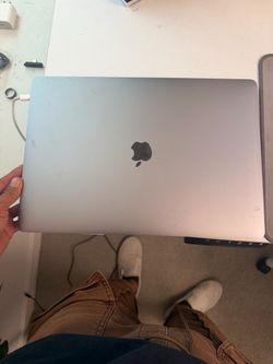 Apple MacBook Pro