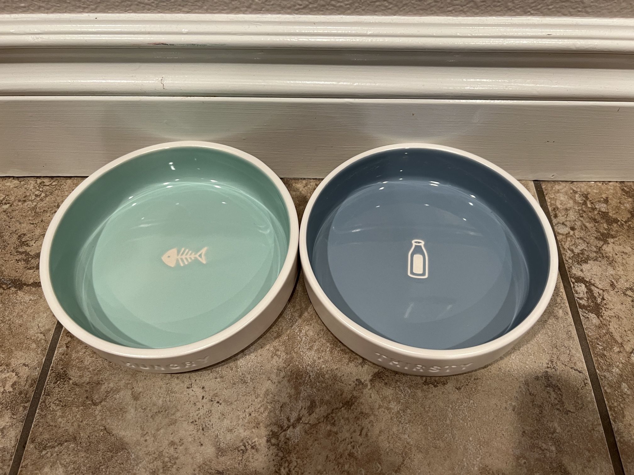 Pets Food And Water Bowls