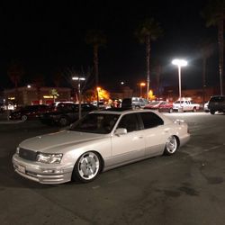 1997 Lexus LS 400