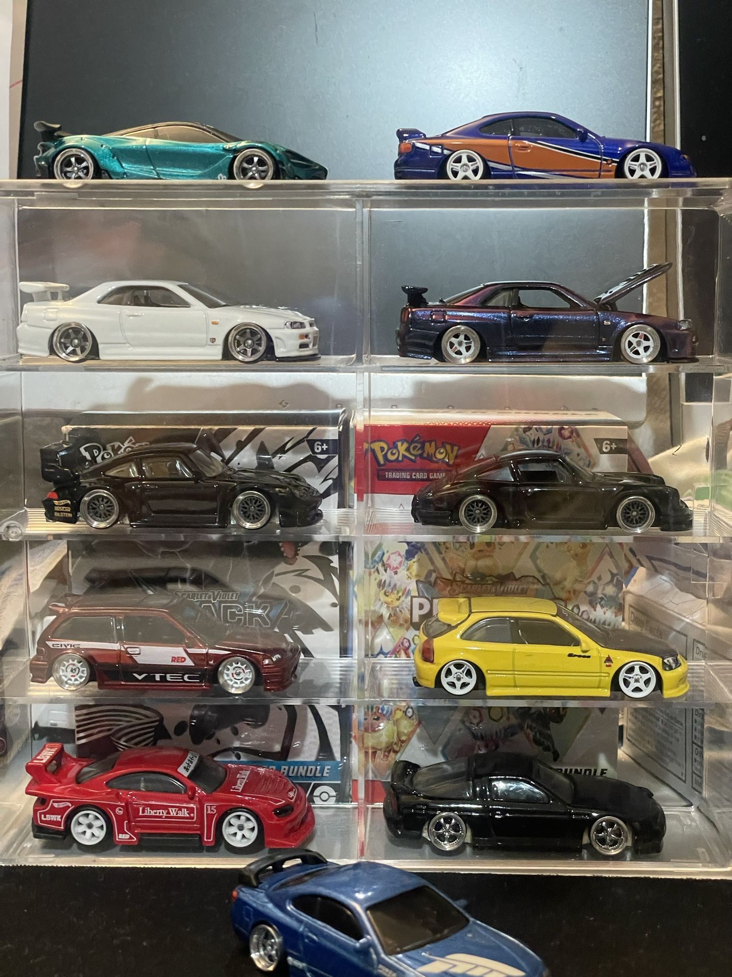 Brand New Acrylic Diecast Display Case For Sale