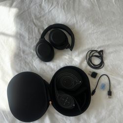 Sony XM4 Headphones
