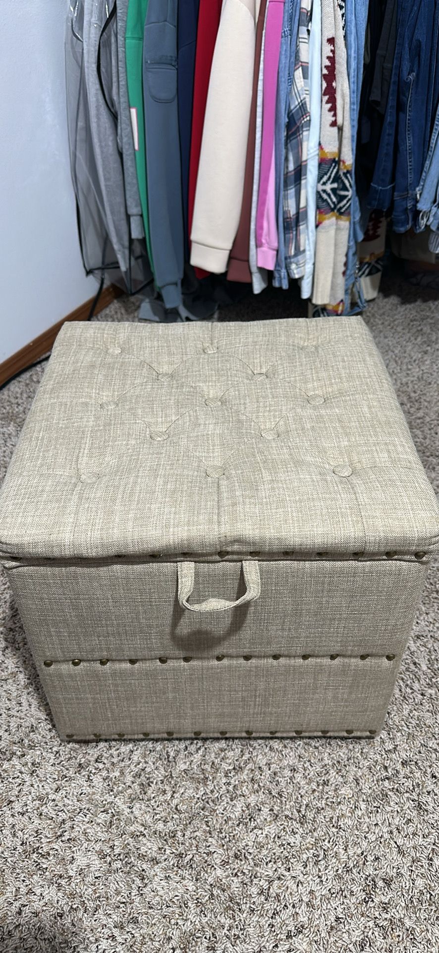 Storage ottoman