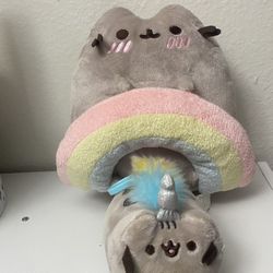 Pusheen plushies!! 