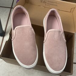 Ugg Slip On Shoes Sz 8