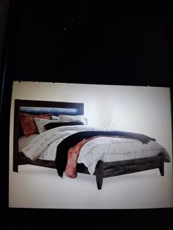 Queen Bed
