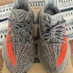 Yeezy Boost 350 V2 Size 5- Sesame