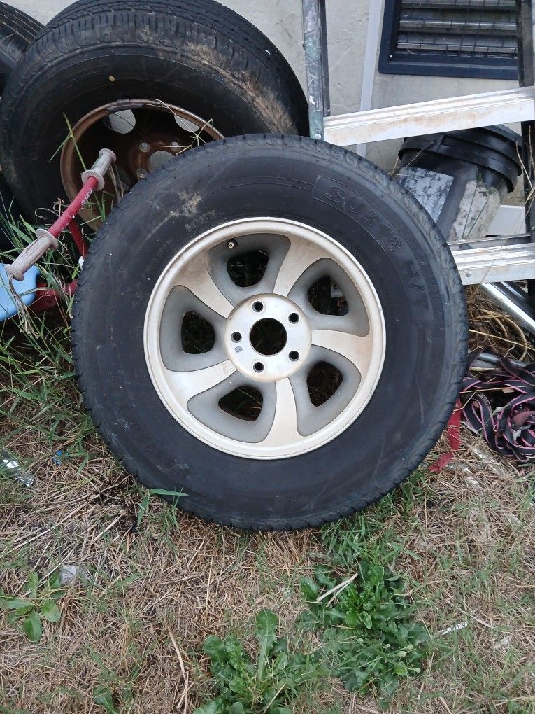 235 70 15 S10 Wheels