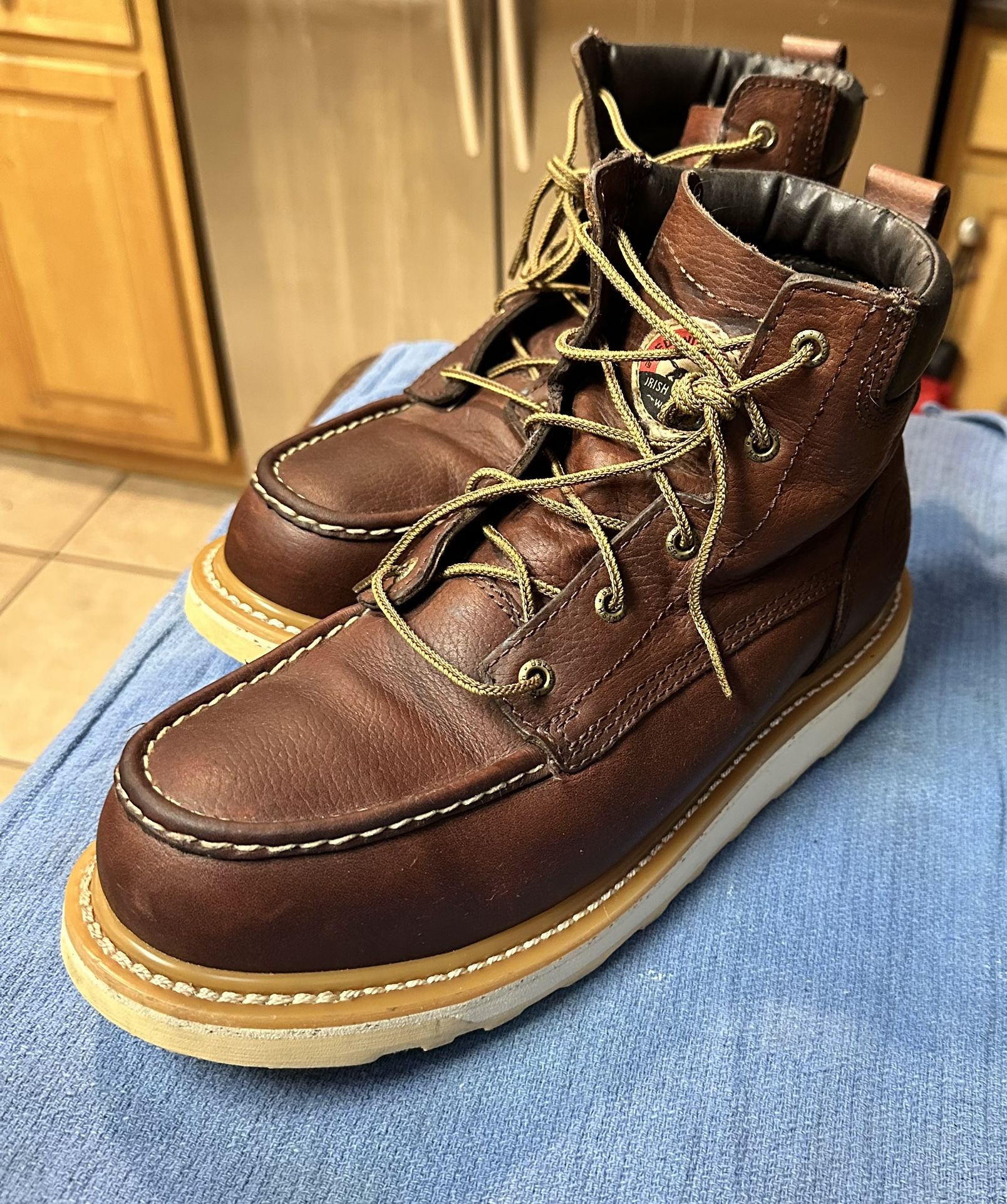 Irish Setter Ashby 6" Aluminum-Toe Leather Work Boots:.