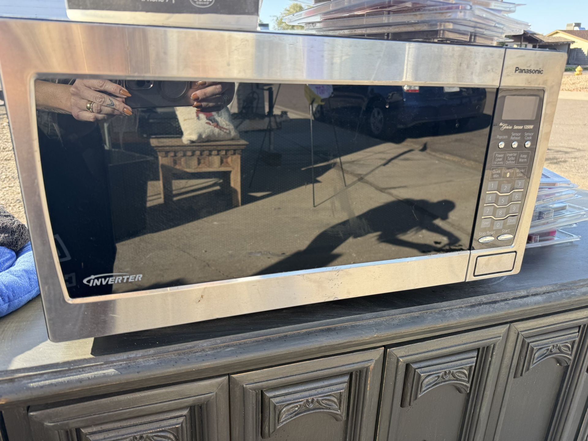 1200 Watt Panasonic Microwave