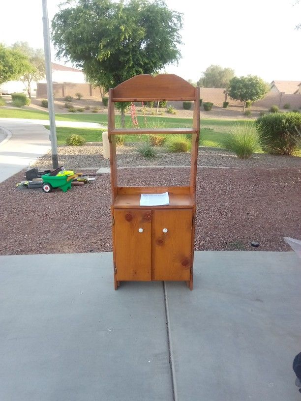 Wooden Shelf/Cabinet