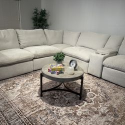 Living Spaces Kennedy Cream Sectional 