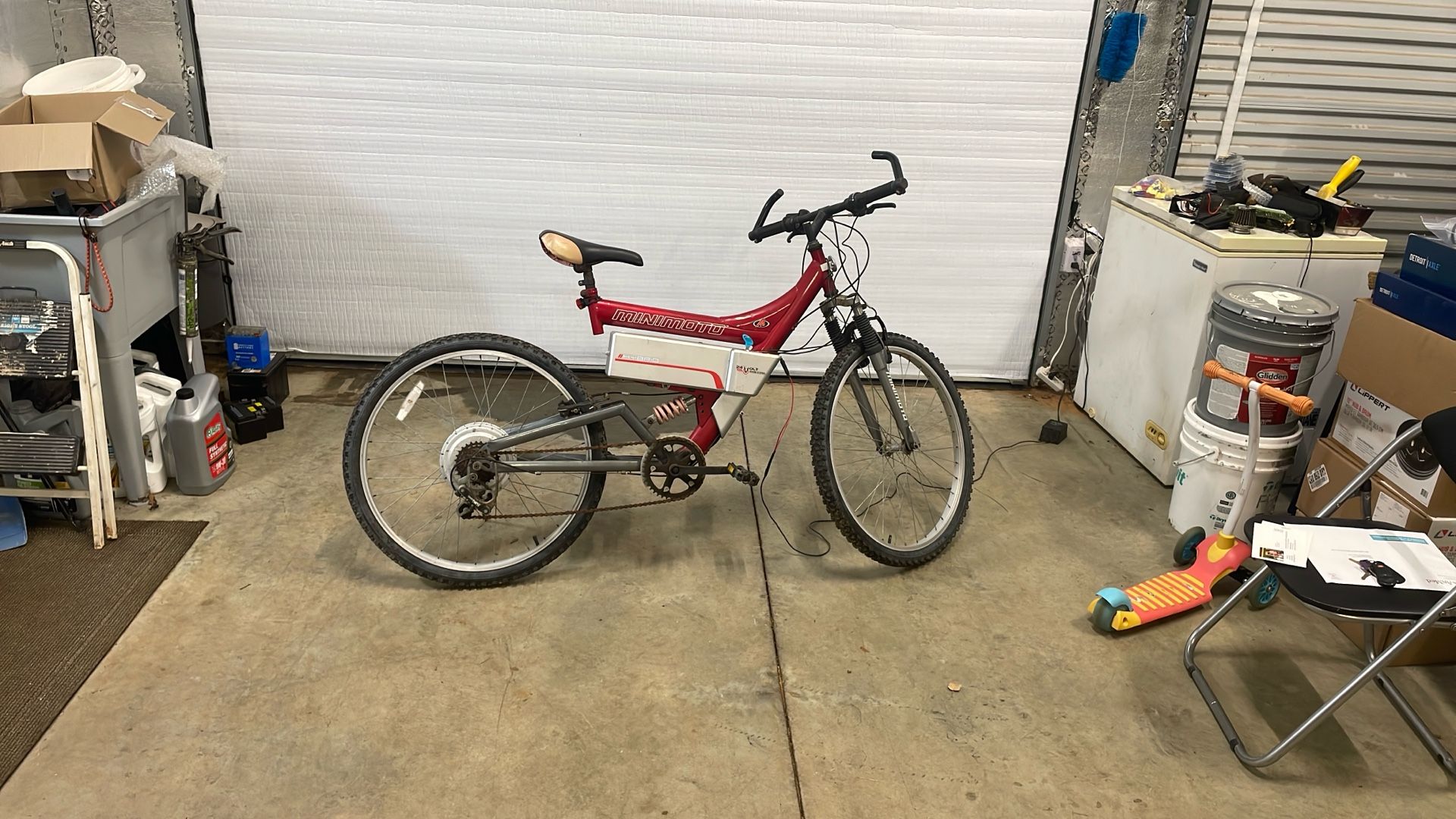 Minimoto 24v E-bike *needs Batteries*