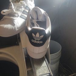 Tenis Adidas