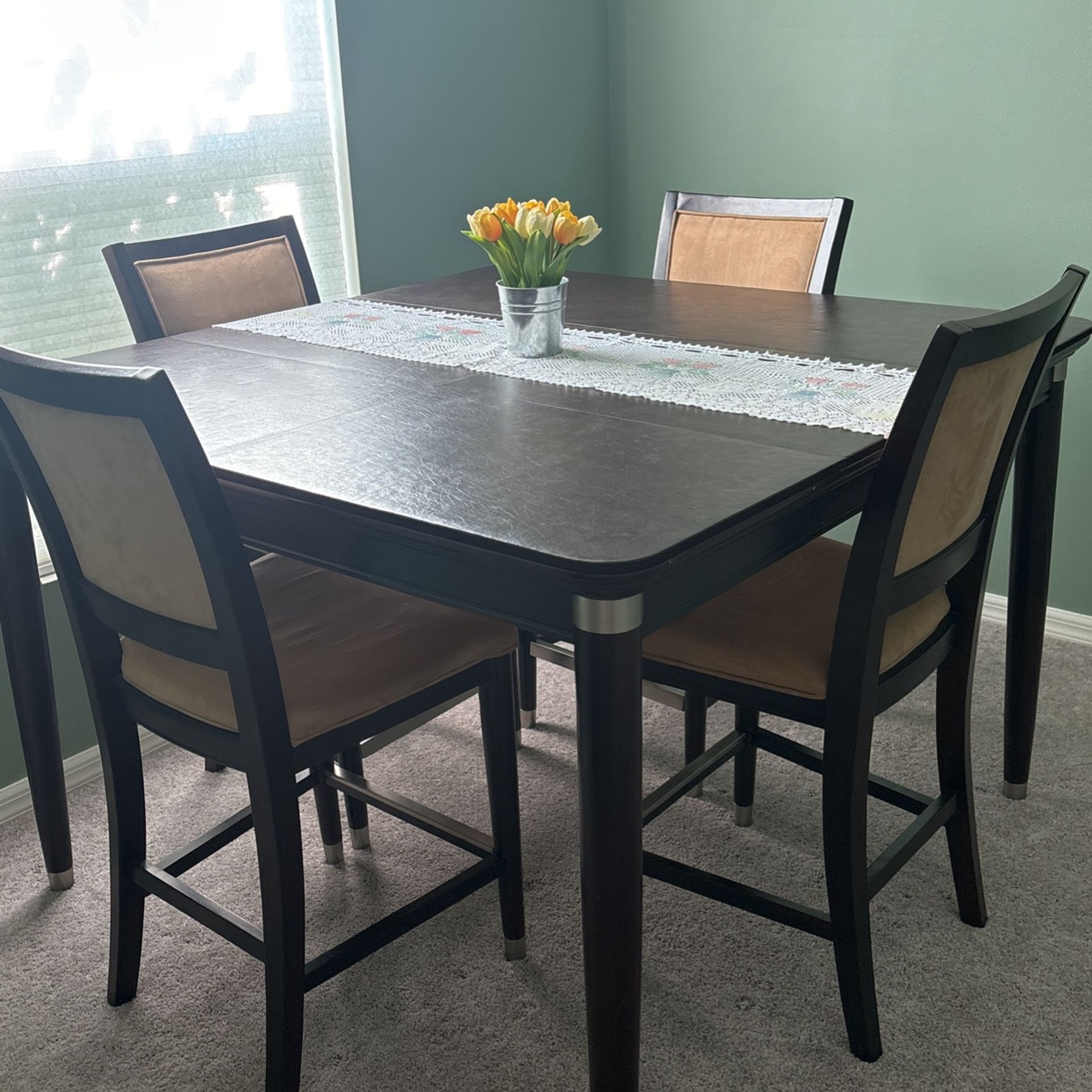 Hightop Dining Room Table Set