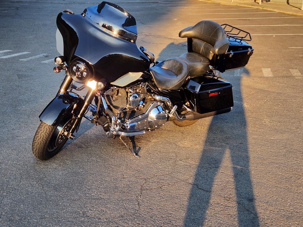 2006 Harley Fhlx streetglide