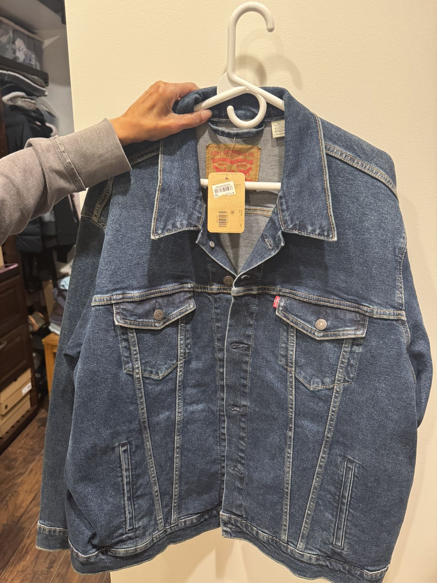 XXL Levi Jacket 