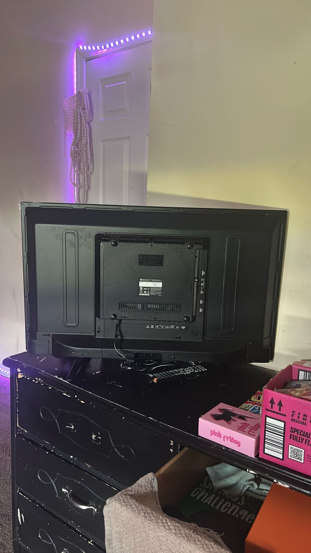 TV
