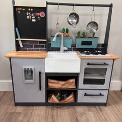 Kids Kid Kraft Kitchen With Toy Food And Kitchen Appliances