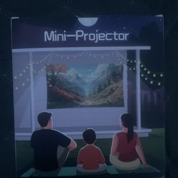Polaring Mini Projector