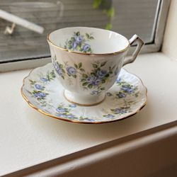 Aynsley - Petal Embossed Vintage Tea Cup and Saucer - Blue Roses - Fine English Bone China
