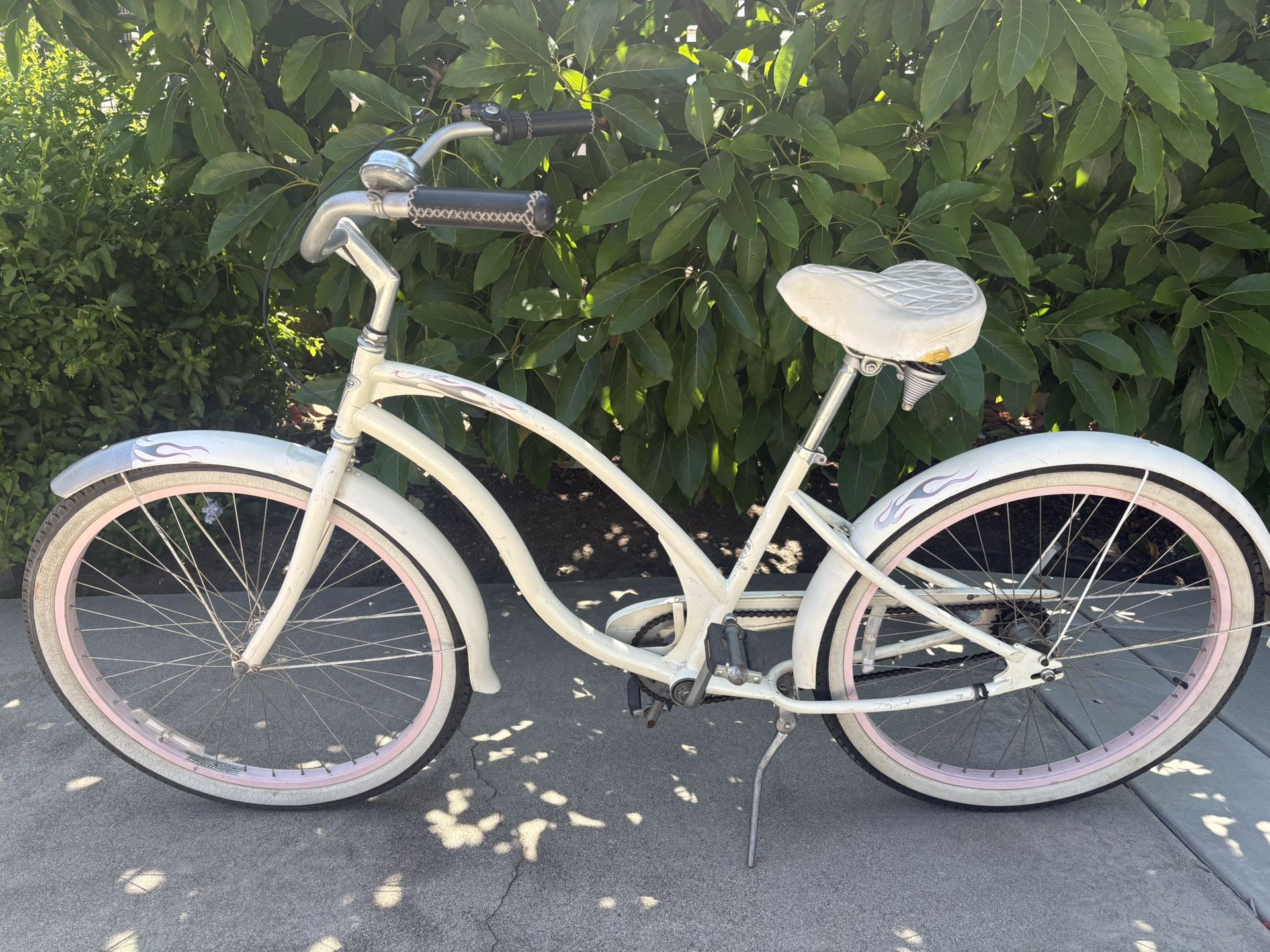 Electra “The Betty”, Beach Cruiser Speed