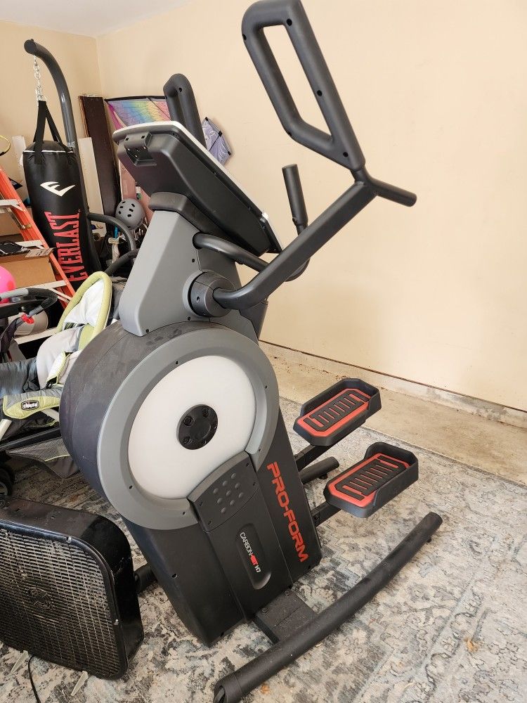 Pro Form Carbon HIIT H7