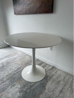 For sale table