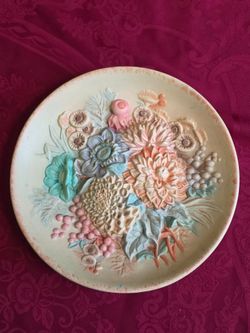 Vintage Floral Relief Decorative Plate For Wall  14 In Diameter