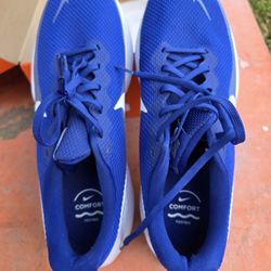 Nike Running Shoes 11.5