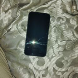 IPHONE 11 PERFECT CONDITION WAS MY SISTER PHONE BUT SHE GOT A NEW ONE IM SELLING IT FOR LOW BC U NEED A LAPTOP TO UNLOCK THE PHONE BUT IT WORK PERFECT