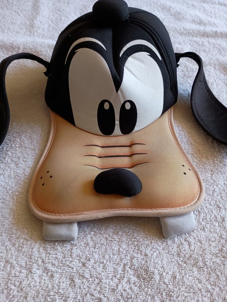 Vintage 1990's Disney Goofy 3-D Hat