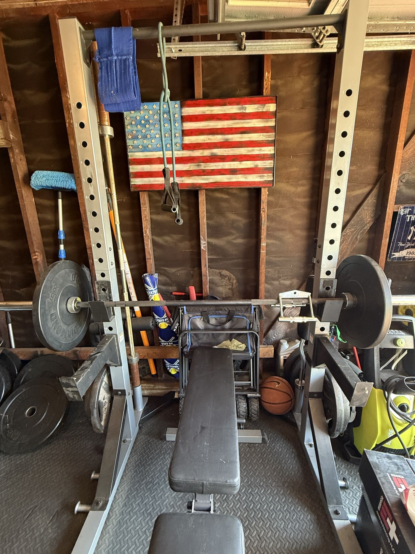 Squat Rack, Pull Up Bar, Bench Press, Leg Press