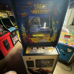 Space Invaders Arcade Game