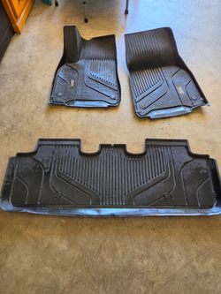 Tesla 2023 Model Y Rubber Mats