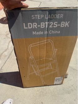 Step ladder