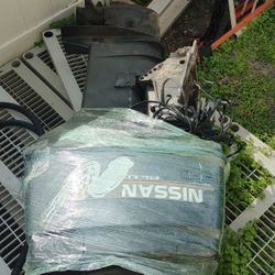2000 Nissan Outboard Engine (Rebuild or for Parts)